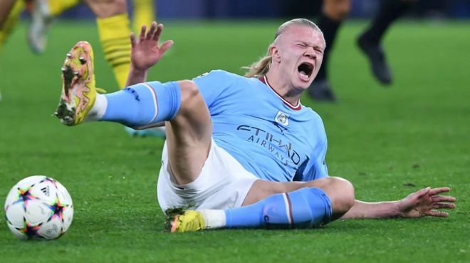 开云体育-哈兰德连续三场比赛得分超过最后时刻胜出，热火不断突破！-开云体育